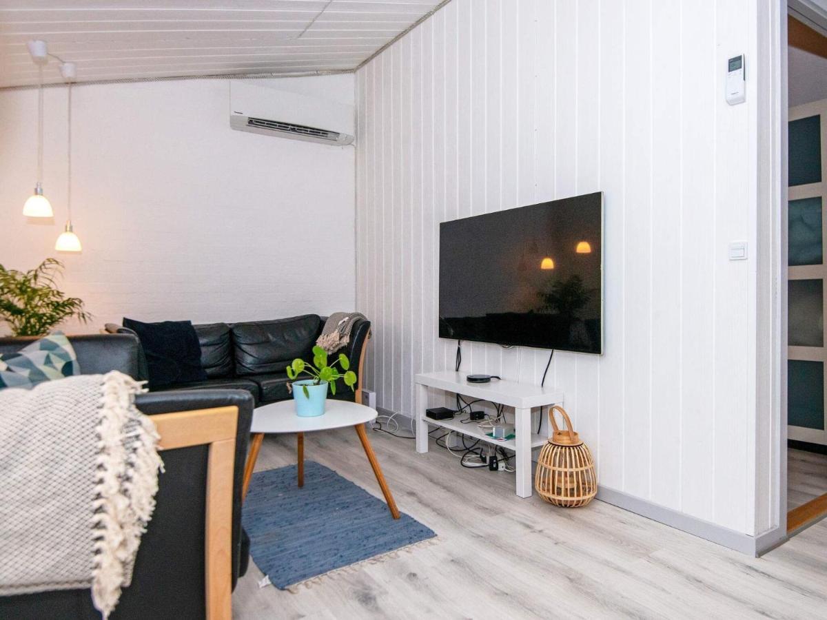 7 Person Holiday Home In Rsted Kare Exterior foto